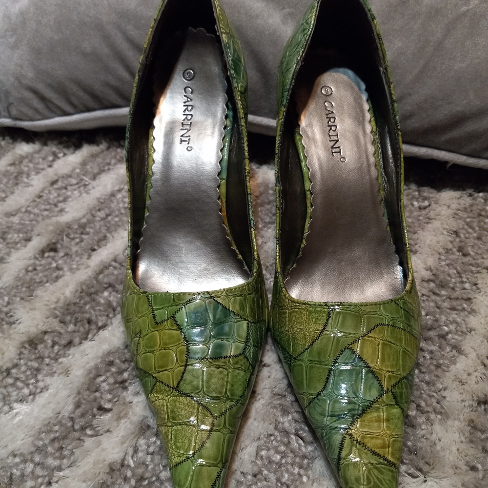CARRINNI Green Snake